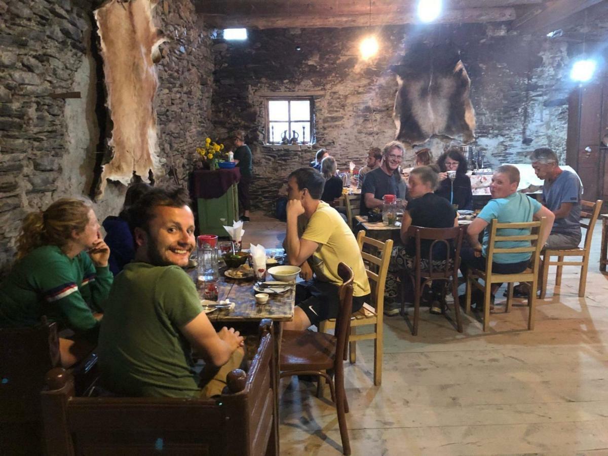 Raul Lushnu Darbaz Panzió Mestia Kültér fotó